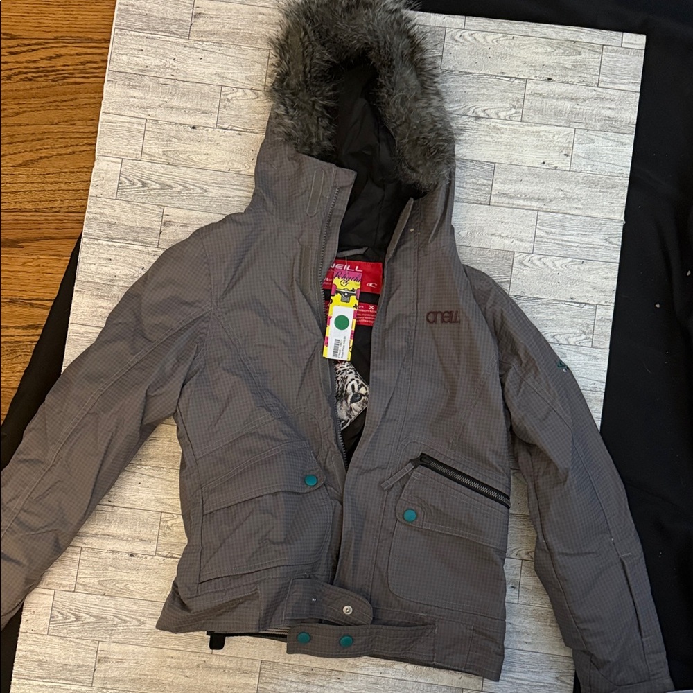 O'Neill Charcoal Kids Puffer Jacket with Faux Fur Hood- escape series